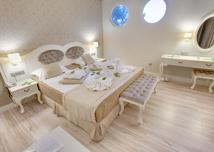 فندق بينيل هوتل&سويتس