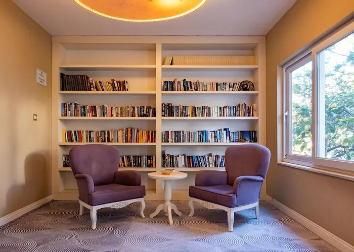 فندق بينيل هوتل&سويتس