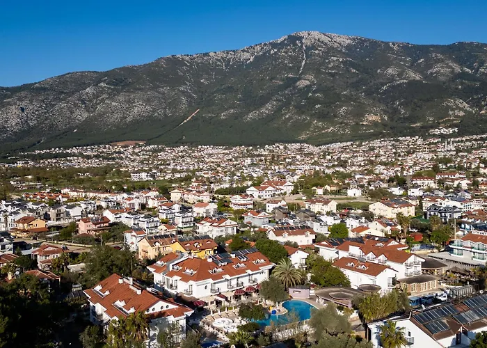 بينيل هوتل&سويتس فندق