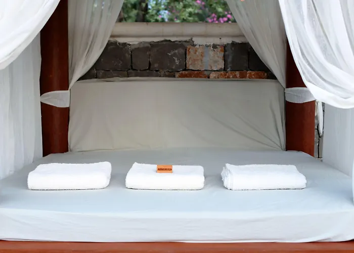 بينيل هوتل&سويتس فندق