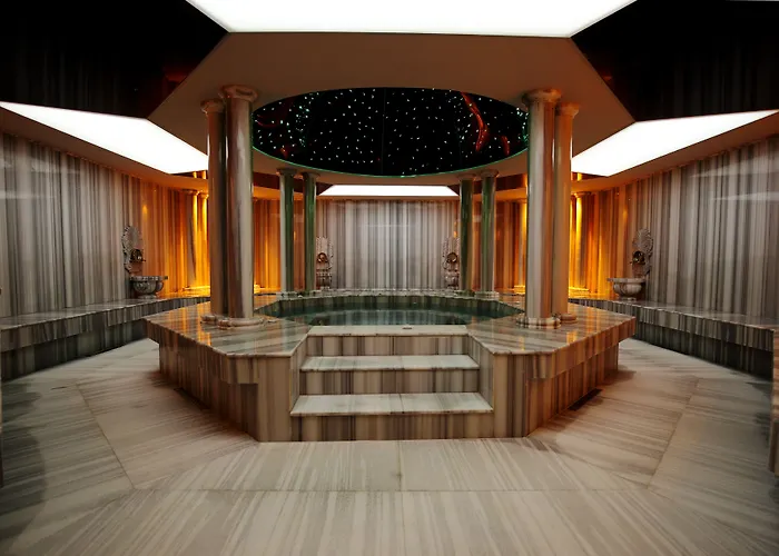 بينيل هوتل&سويتس فندق 3*