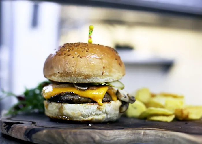 بينيل هوتل&سويتس أولدينيس