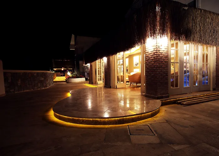 بينيل هوتل&سويتس فندق