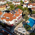 Otel Pinehill &