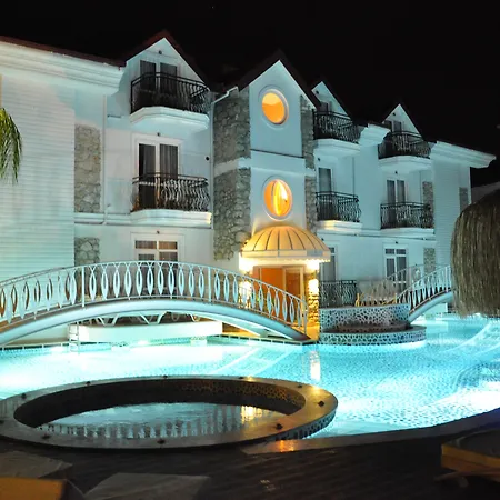 Pinehill & Oludeniz