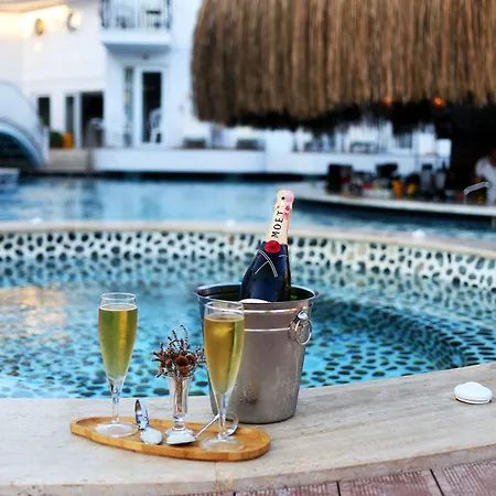 Pinehill & Ölüdeniz