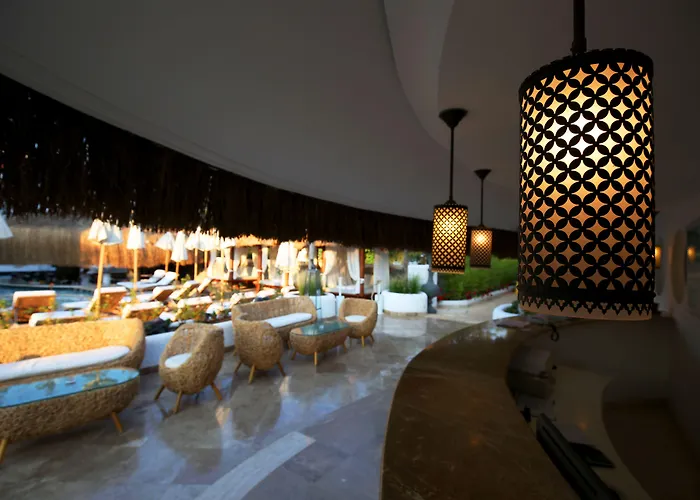 Pinehill & Hotel 3*