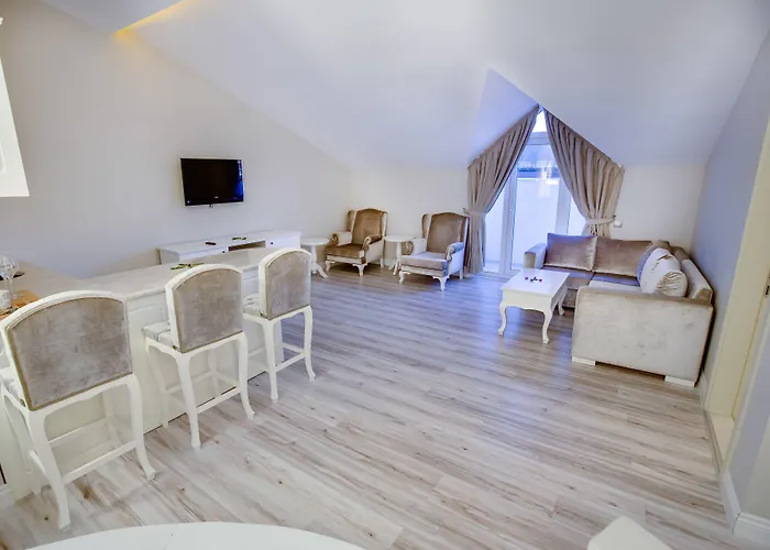 Pinehill & Ölüdeniz